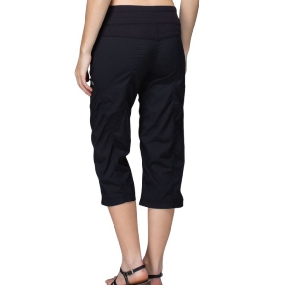 Lululemon Studio Crop Size 2 Black - Picture 3 of 15